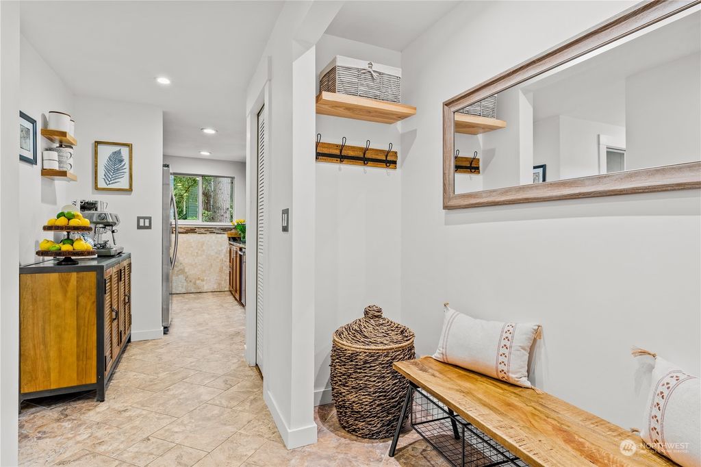 Photo of 8011 145th Avenue NE, Redmond, WA 98052 (MLS # 2126998)