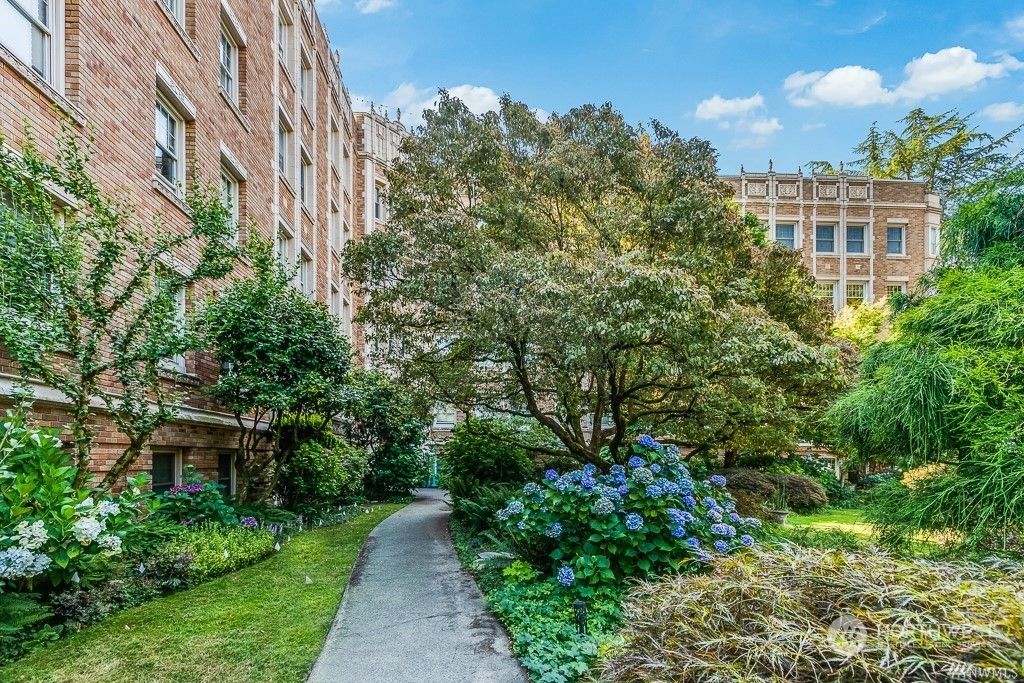 Photo of 5810 Cowen Place NE #101, Seattle, WA 98105 (MLS # 2037822)