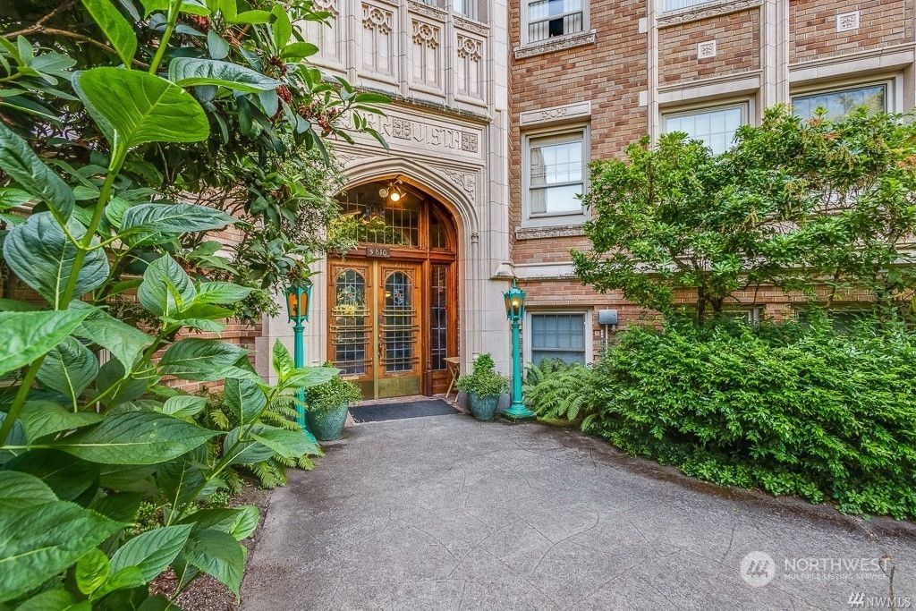 Photo of 5810 Cowen Place NE #101, Seattle, WA 98105 (MLS # 2037822)
