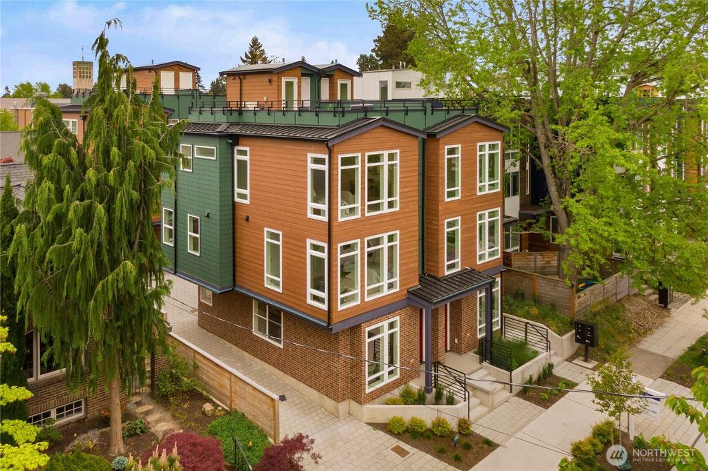 Photo of 1706 A N 47th Street, Seattle, WA 98103 (MLS # 2520024)