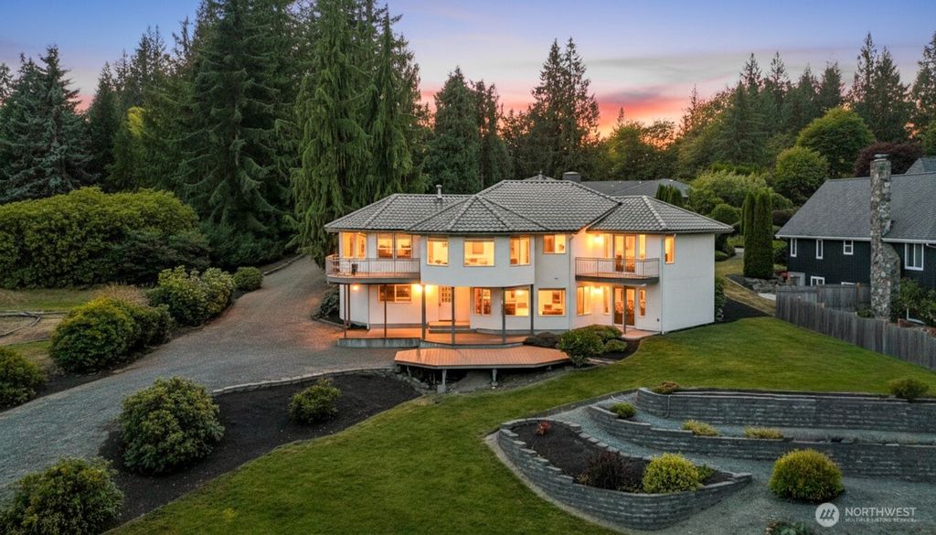 Photo of 7429 129th DRIVE SE Dr, Snohomish, WA 98290 (MLS # 2442836)