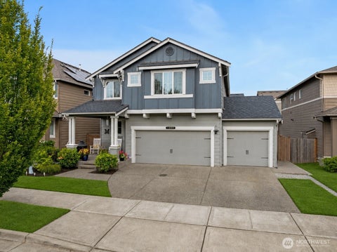 Photo of 1009 29th Street NW, Puyallup, WA 98371 (MLS # 2557300)
