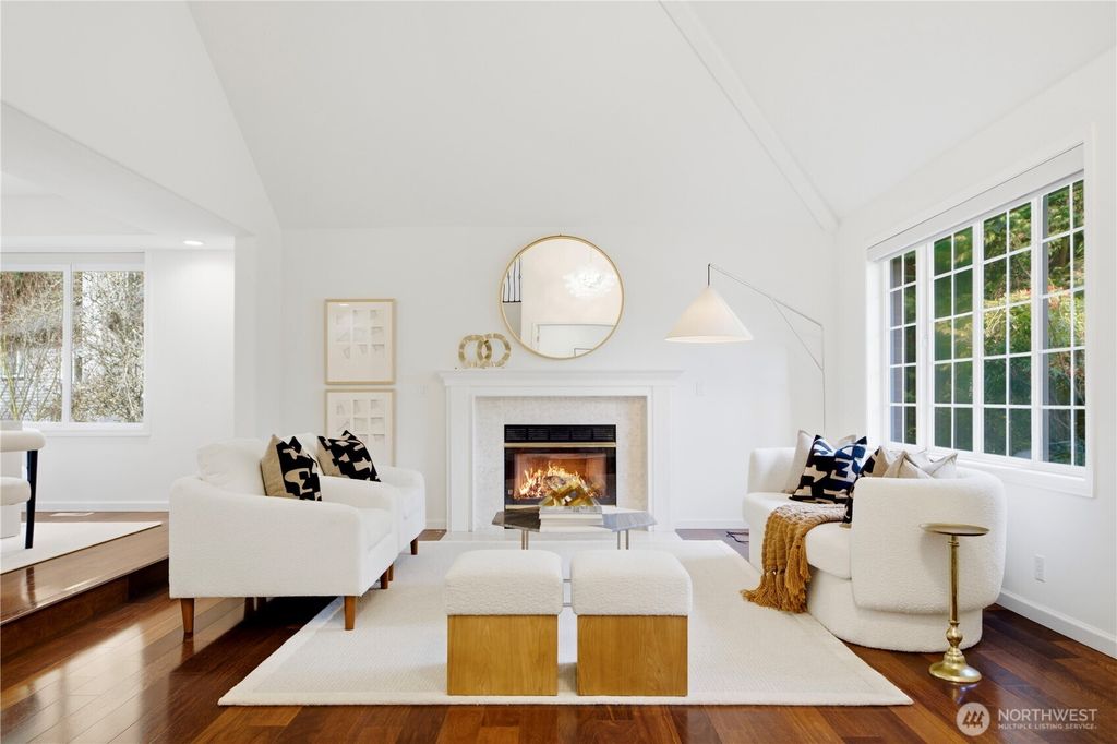 Photo of 3049 Bellevue Way NE, Bellevue, WA 98004 (MLS # 2484974)