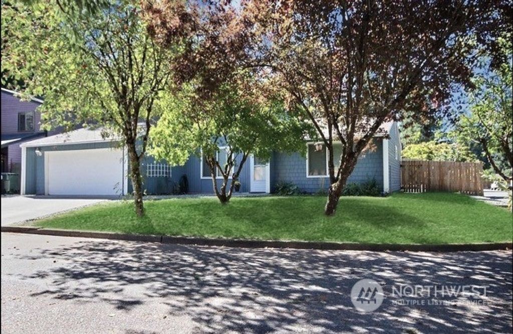 Photo of 26601 188th Avenue SE, Covington, WA 98042 (MLS # 2011371)