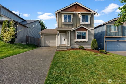 Photo of 1925 199th Street E, Spanaway, WA 98387 (MLS # 2510901)