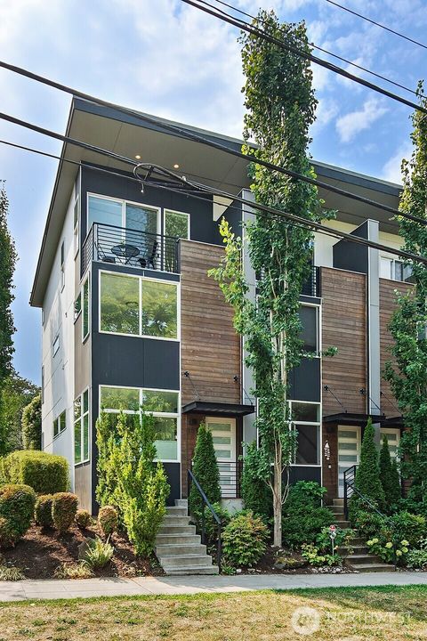 1159 NE 55th Street Seattle WA 98105