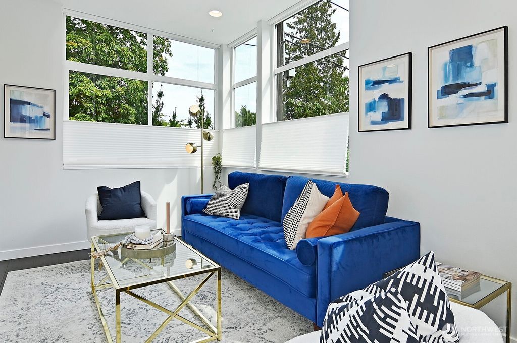 Photo of 1159 NE 55th Street, Seattle, WA 98105 (MLS # 2427901)