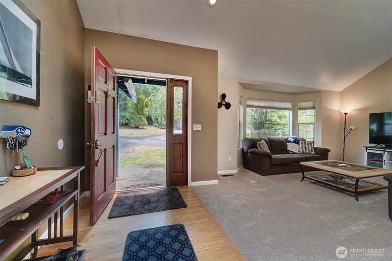 1596 NW Duesenberg Court