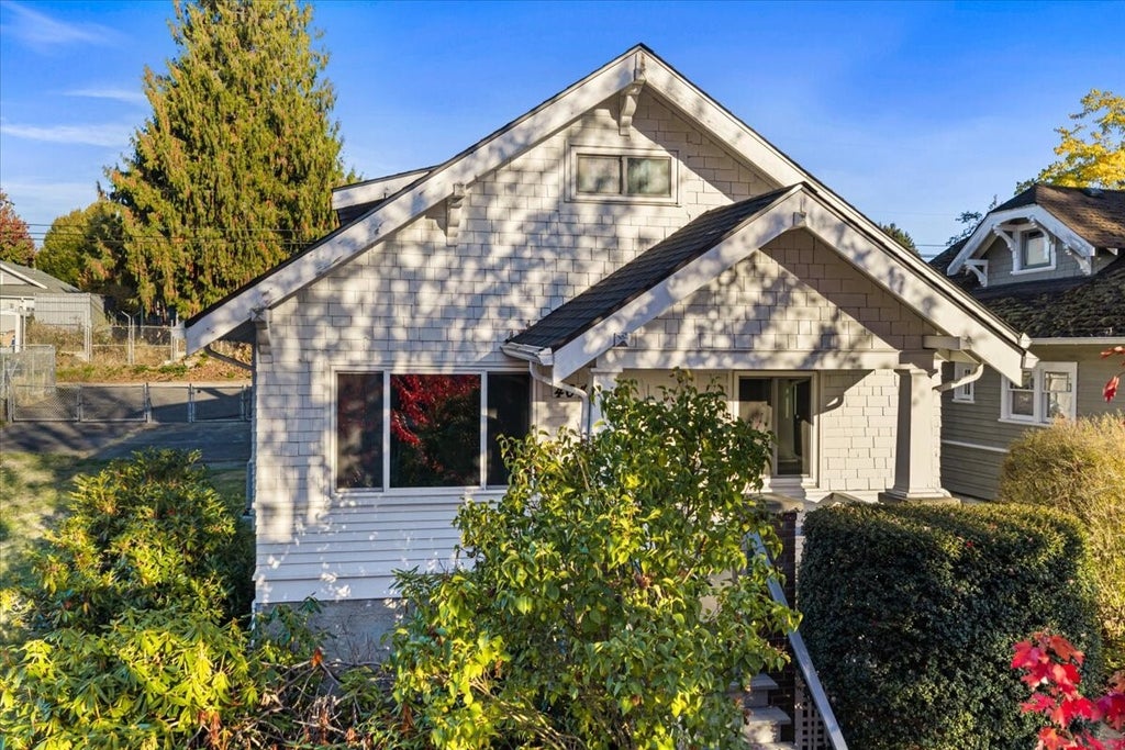 Photo of 4041 S Bell Street, Tacoma, WA 98418 (MLS # 2596881)
