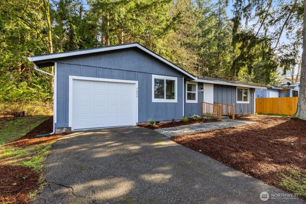Photo of 7640 Mesplay Avenue SE, Lacey, WA 98503 (MLS # 2498543)