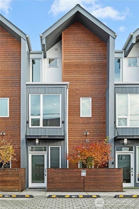 Photo of 6641 Carleton Avenue S #B, Seattle, WA 98108 (MLS # 2454485)