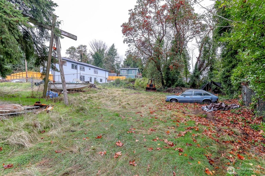 Photo of 4700 S 172nd Street, SeaTac, WA 98188 (MLS # 2457517)