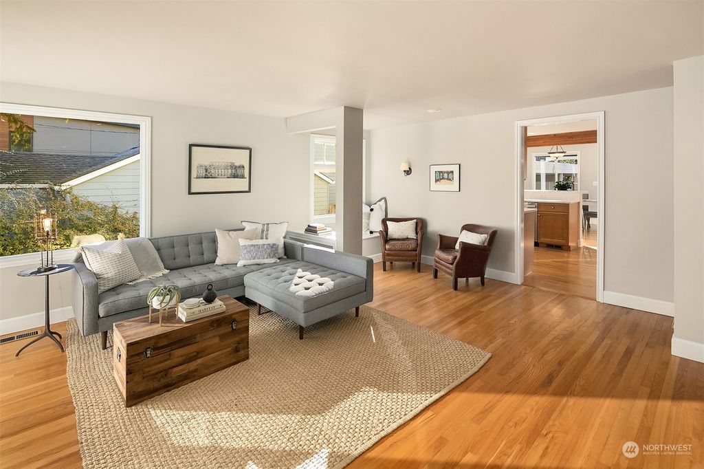 Photo of 6231 45th Avenue NE, Seattle, WA 98115 (MLS # 2034309)