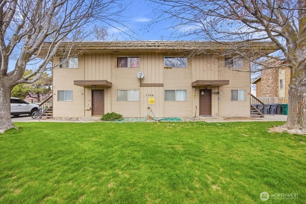 Photo of 3502 W 1st Ave, Kennewick, WA 99336 (MLS # 2497300)