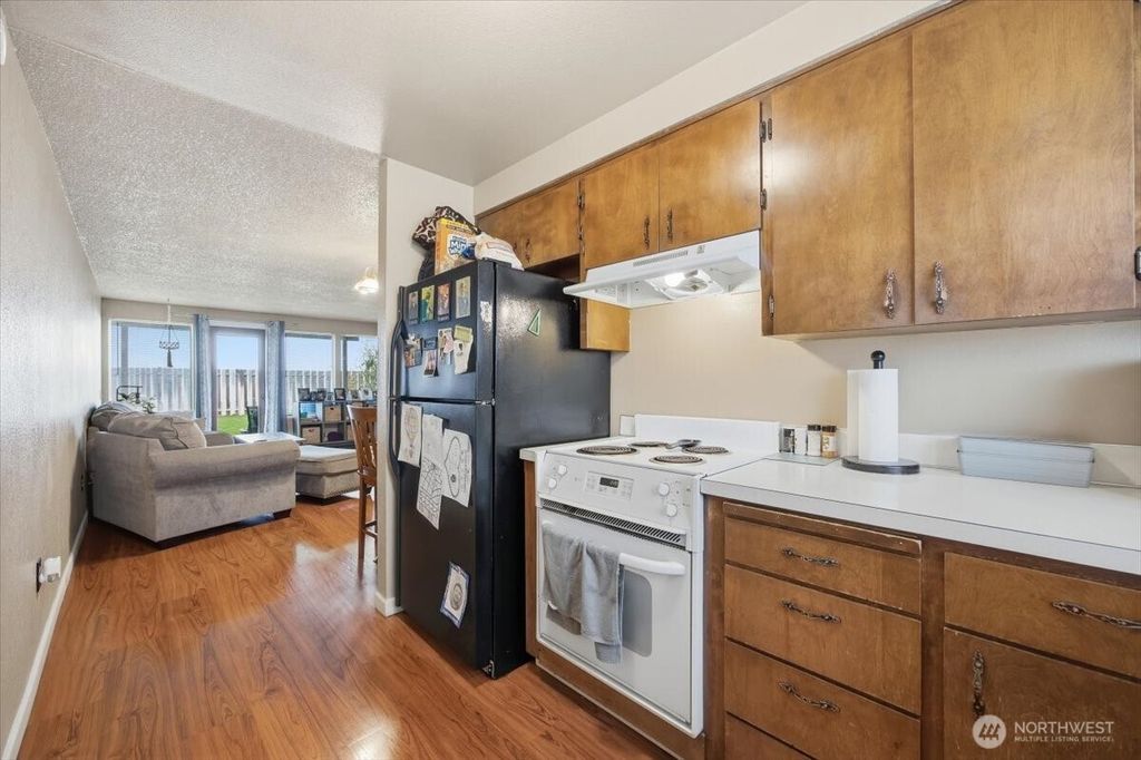 Photo of 3502 W 1st Ave, Kennewick, WA 99336 (MLS # 2497300)