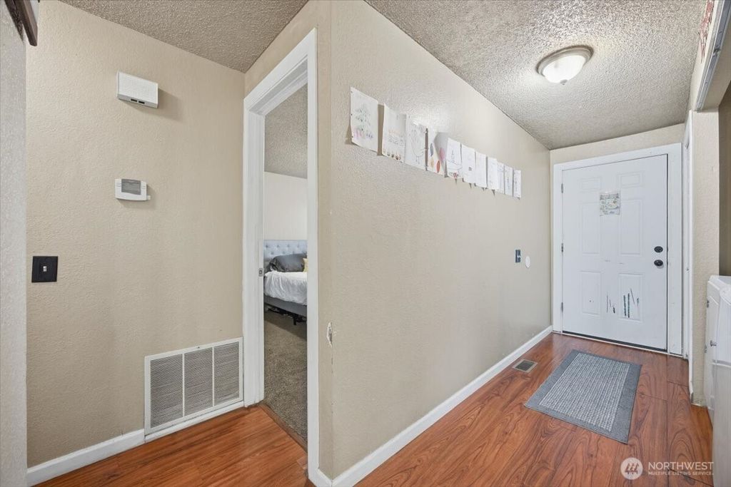 Photo of 3502 W 1st Ave, Kennewick, WA 99336 (MLS # 2497300)