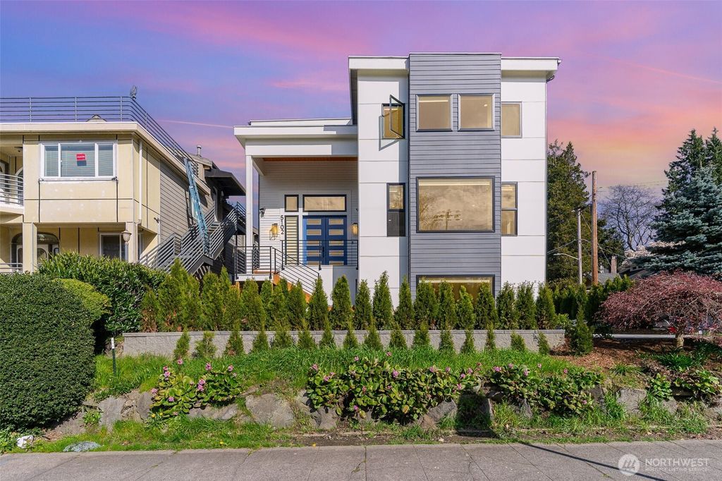 Photo of 5102 Green Lake Way N, Seattle, WA 98103 (MLS # 2408417)