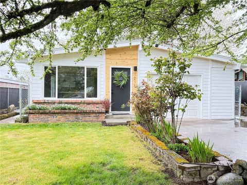 Photo of 1216 E 70th Street, Tacoma, WA 98404 (MLS # 2506126)