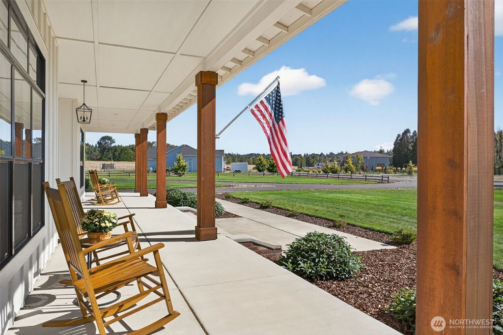 Photo of 370 Tulip Lane, Woodland, WA 98674 (MLS # 2473183)