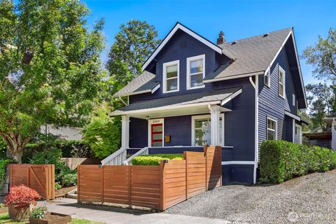 Photo of 2409 E Alder Street, Seattle, WA 98122 (MLS # 2537766)