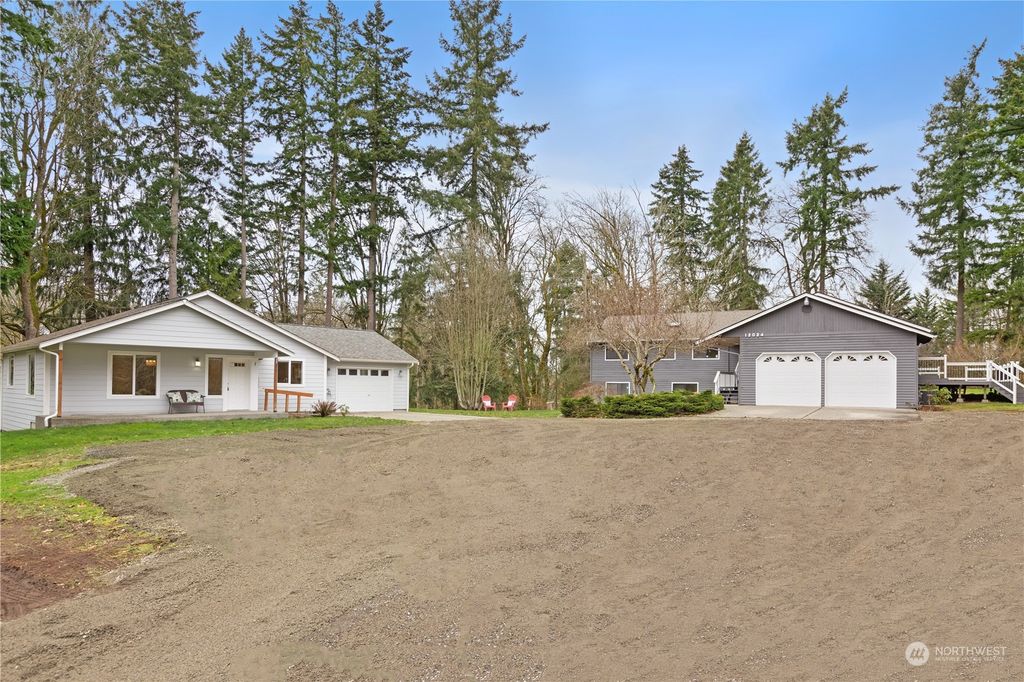 Photo of 12024 SE 310th Street, Auburn, WA 98092 (MLS # 2043510)