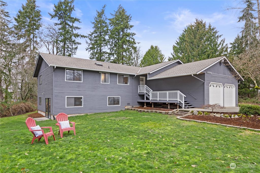 Photo of 12024 SE 310th Street, Auburn, WA 98092 (MLS # 2043510)