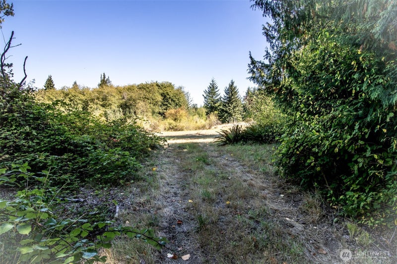 243043 Highway 101