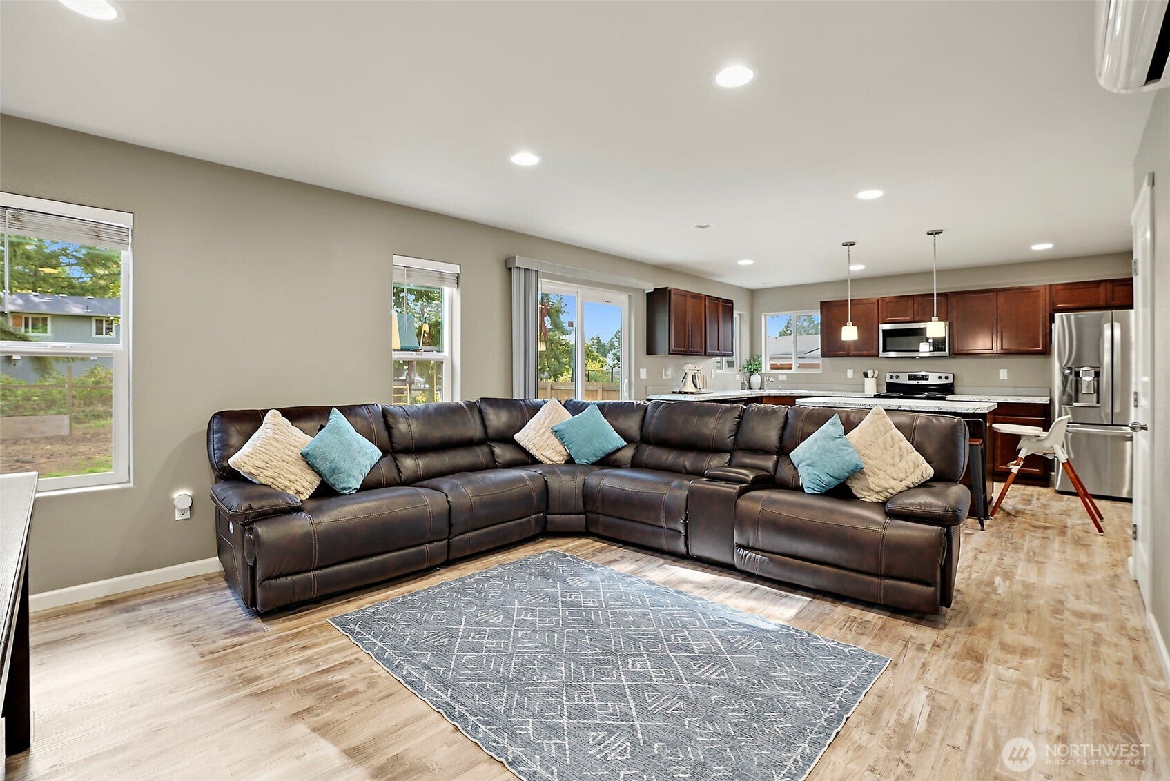 12914 Prairie Circle E