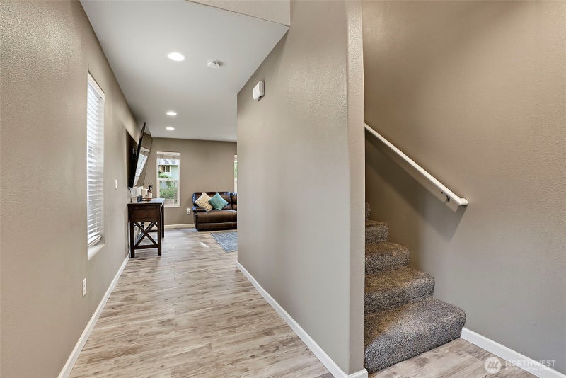 12914 Prairie Circle E