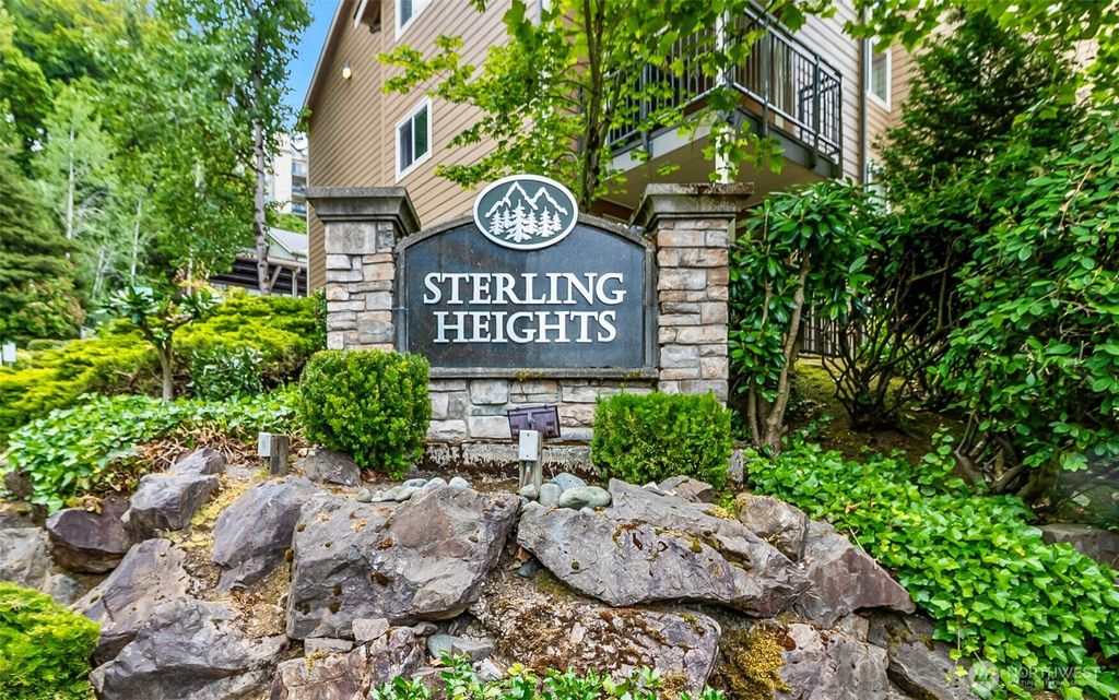 Photo of 13021 SE 38th Street #C6, Bellevue, WA 98006 (MLS # 2400334)