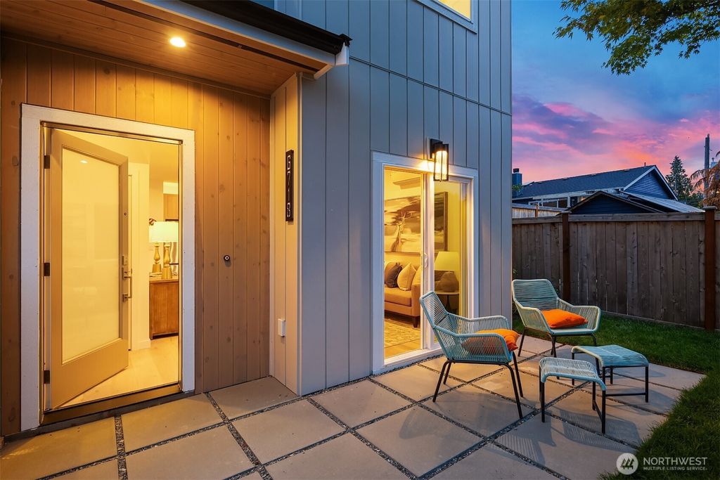 Photo of 6718 Dibble Avenue NW, Seattle, WA 98117 (MLS # 2426691)