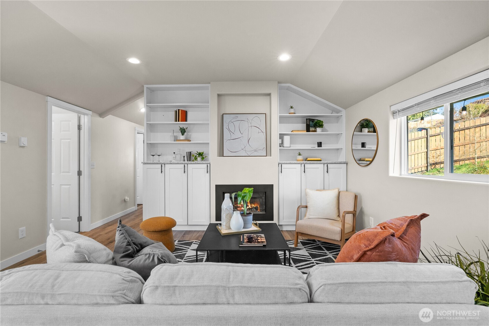 18121 12th Avenue NE