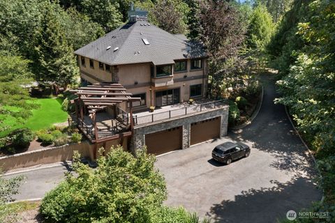 6617 247th Avenue NE Redmond WA 98053