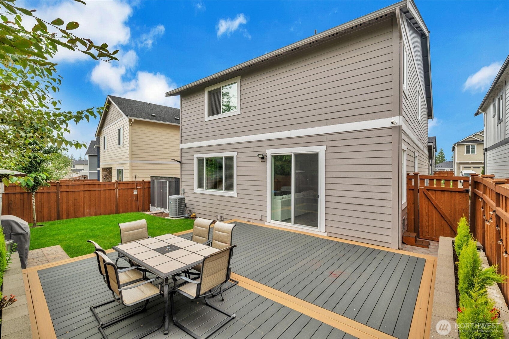15029 Olympic Loop E