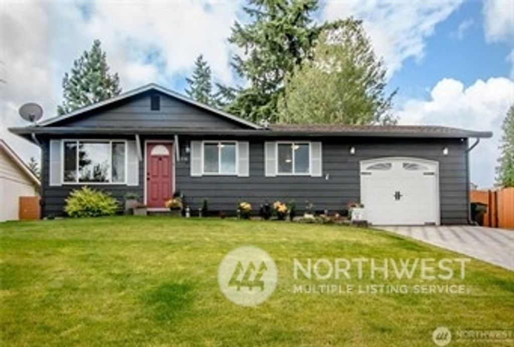 Photo of 210 Pecks Drive, Everett, WA 98203 (MLS # 2299970)