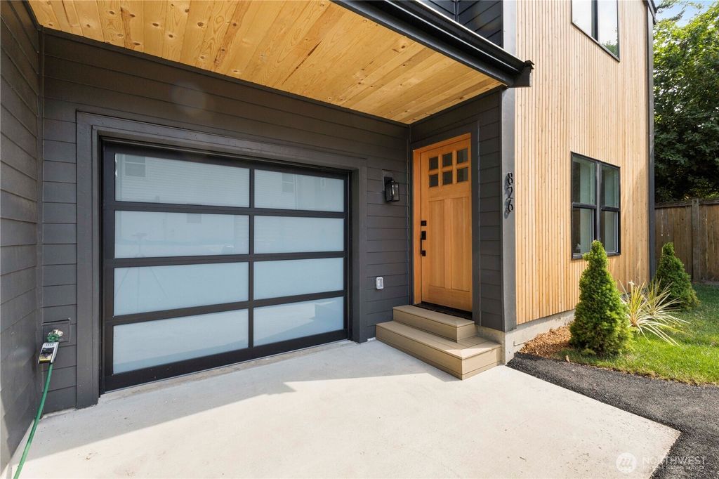 Photo of 826 NE 95th Street, Seattle, WA 98115 (MLS # 2397515)