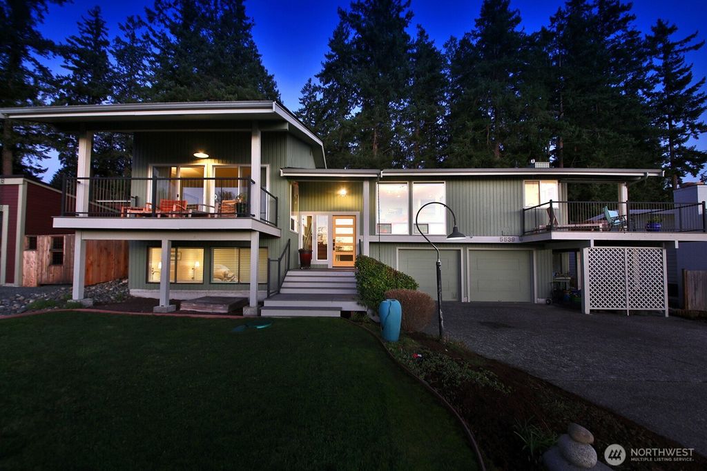 Photo of 5539 Mutiny Sands Road, Freeland, WA 98249 (MLS # 2471662)