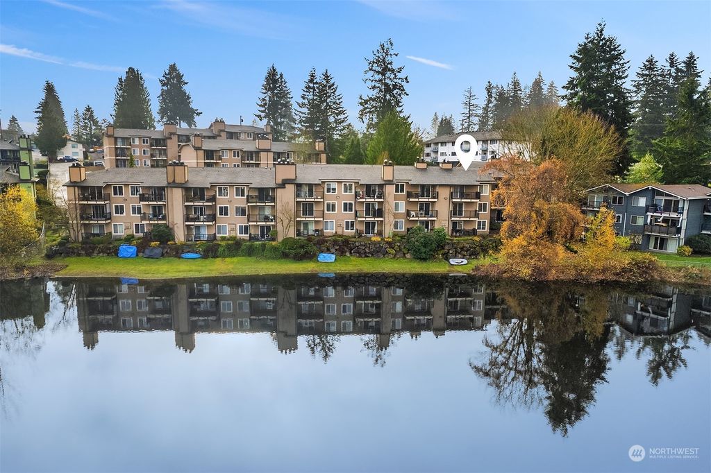 Photo of 323 75th Street SE #C49, Everett, WA 98203 (MLS # 2315565)