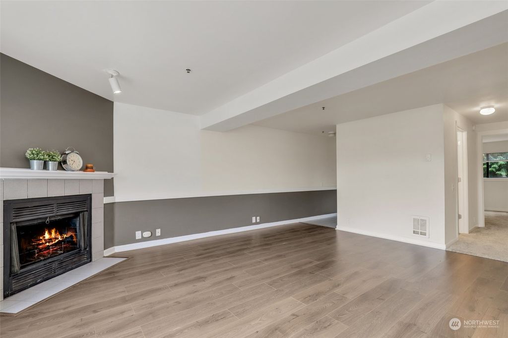 Photo of 29645 18th Avenue S #B103, Federal Way, WA 98003 (MLS # 2035160)