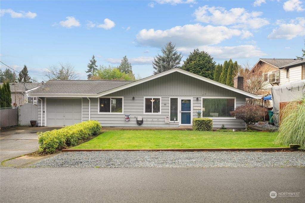 Photo of 28615 15th Avenue S, Federal Way, WA 98003 (MLS # 2318815)