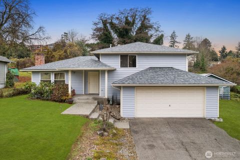 Photo of 14225 57th Avenue S, Tukwila, WA 98168 (MLS # 2454686)