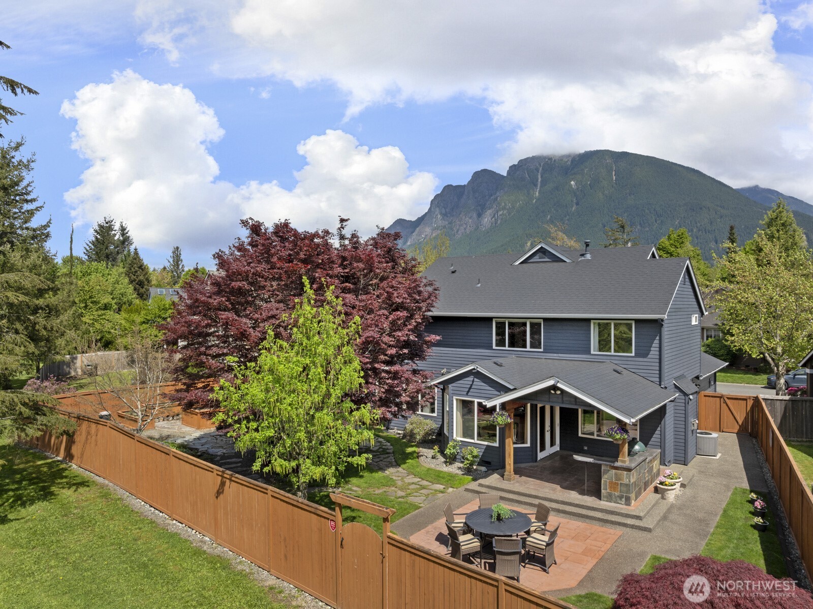 1100 SE 11th Place