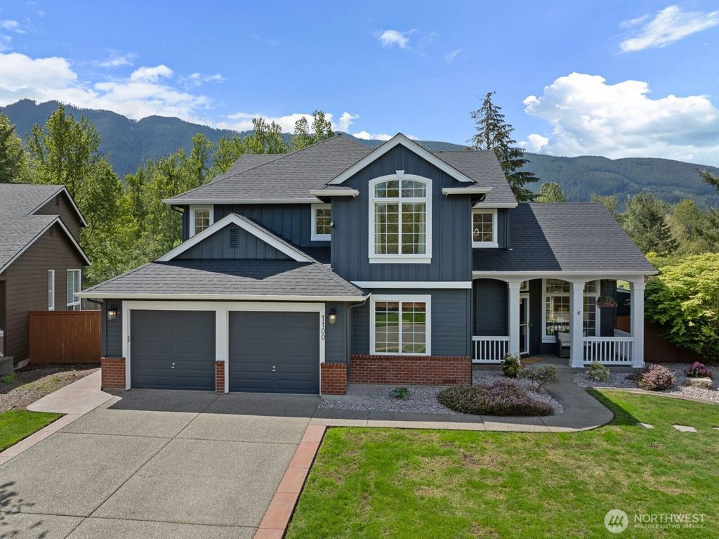 Photo of 1100 SE 11th Place, North Bend, WA 98045 (MLS # 2368453)