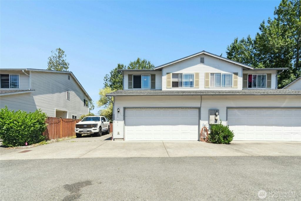 Photo of 10421 19th Avenue SE, Everett, WA 98208 (MLS # 2403020)