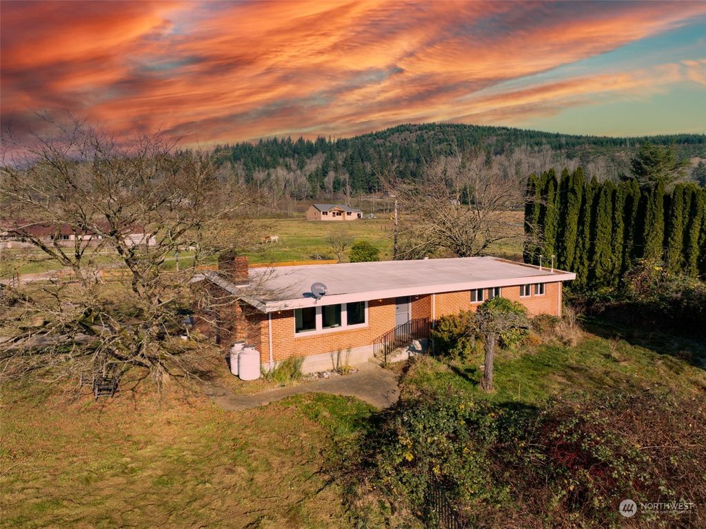 Photo of 33325 124th Street SE, Sultan, WA 98294 (MLS # 2314210)