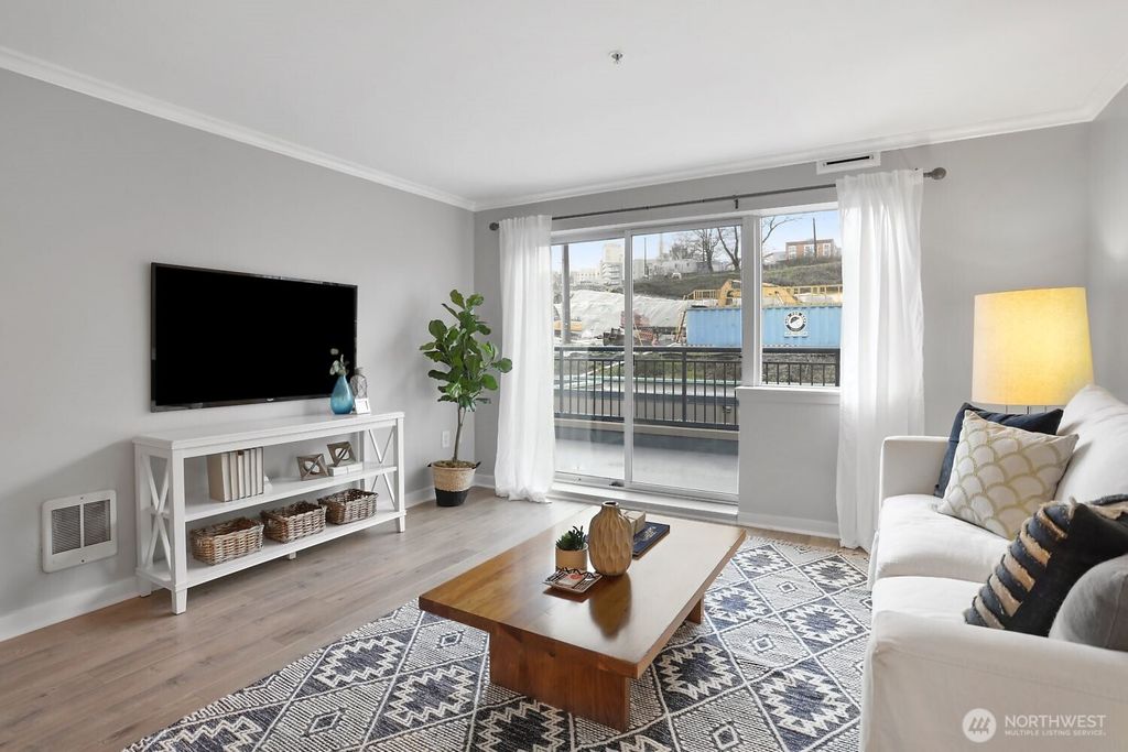 Photo of 321 10th Avenue S #604, Seattle, WA 98104 (MLS # 2501261)