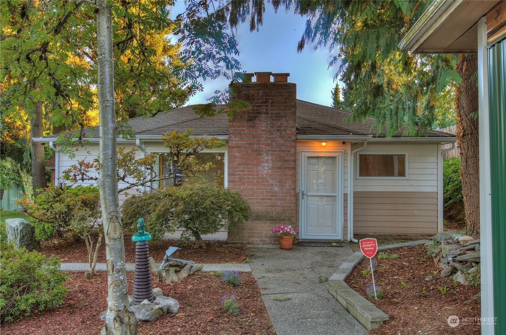 Photo of 4819 S 146th Street, Tukwila, WA 98168 (MLS # 2168920)