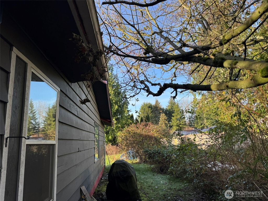 Photo of 19415 143rd Place SE, Renton, WA 98058 (MLS # 2426928)