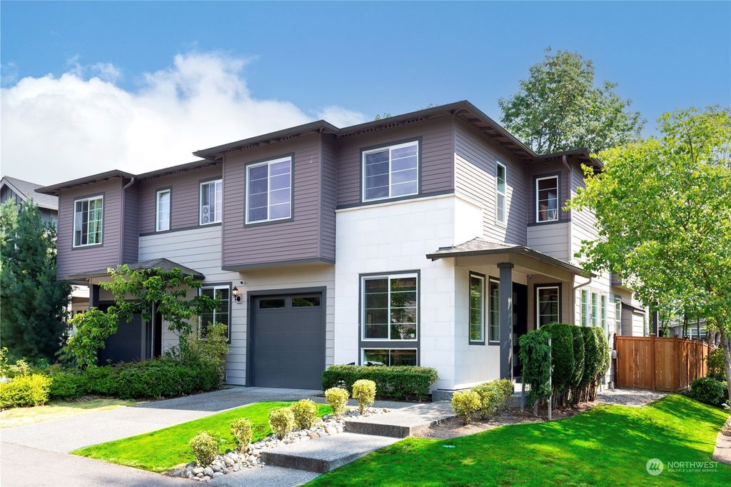 Photo of 10308 134th Avenue NE, Kirkland, WA 98033 (MLS # 2258618)