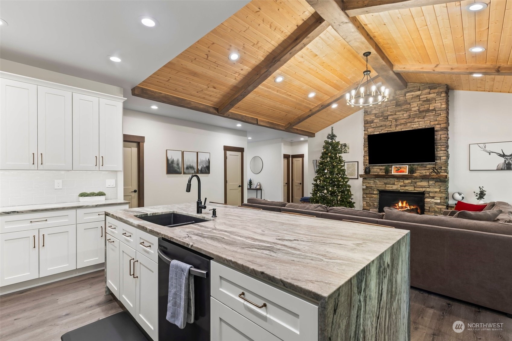 106 Jack Fir Court W